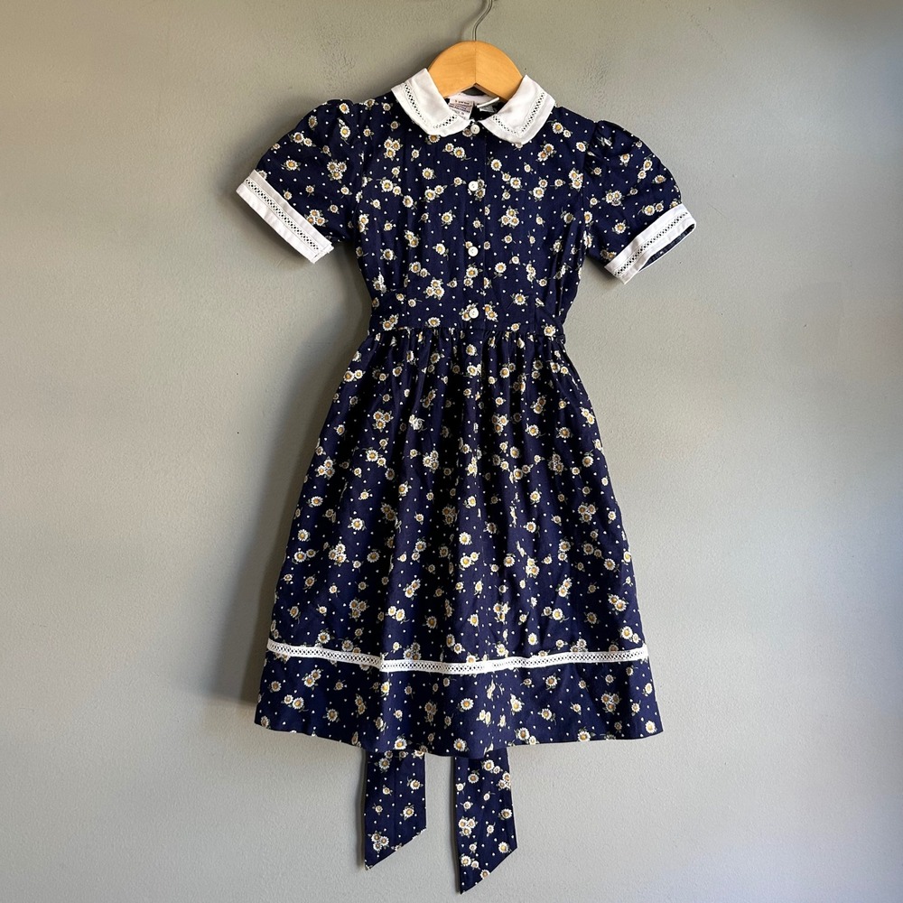Sarah Louise Girls Navy Blue Daisy Floral Peter Pan Collar Dress Size 5 110cm